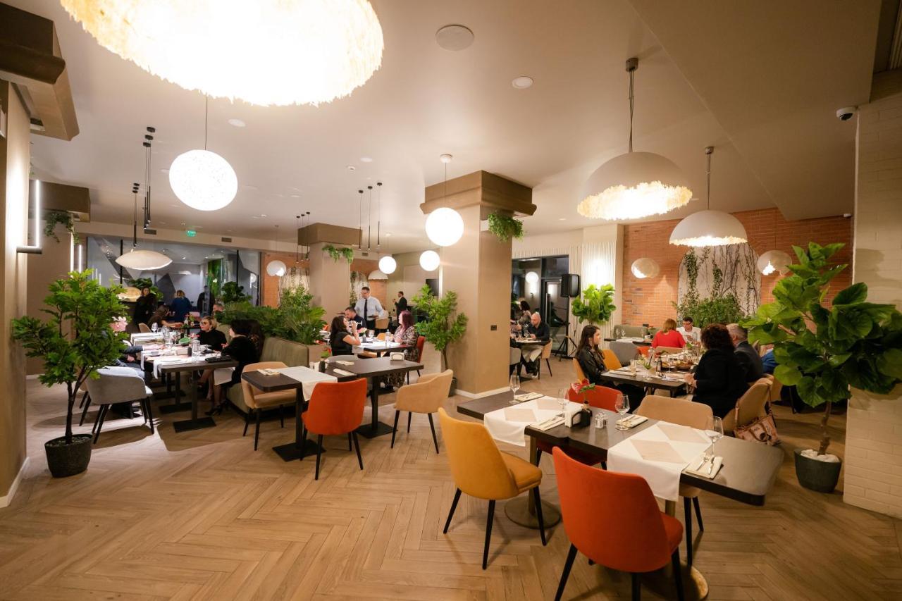 Mandachi Hotel & Spa Suceava Eksteriør billede