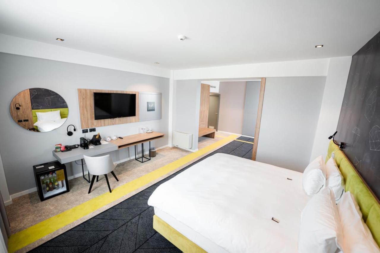 Mandachi Hotel & Spa Suceava Eksteriør billede