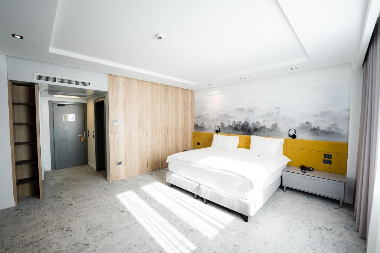 Mandachi Hotel & Spa Suceava Eksteriør billede