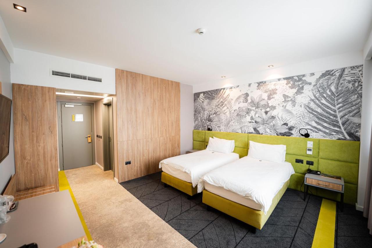 Mandachi Hotel & Spa Suceava Eksteriør billede